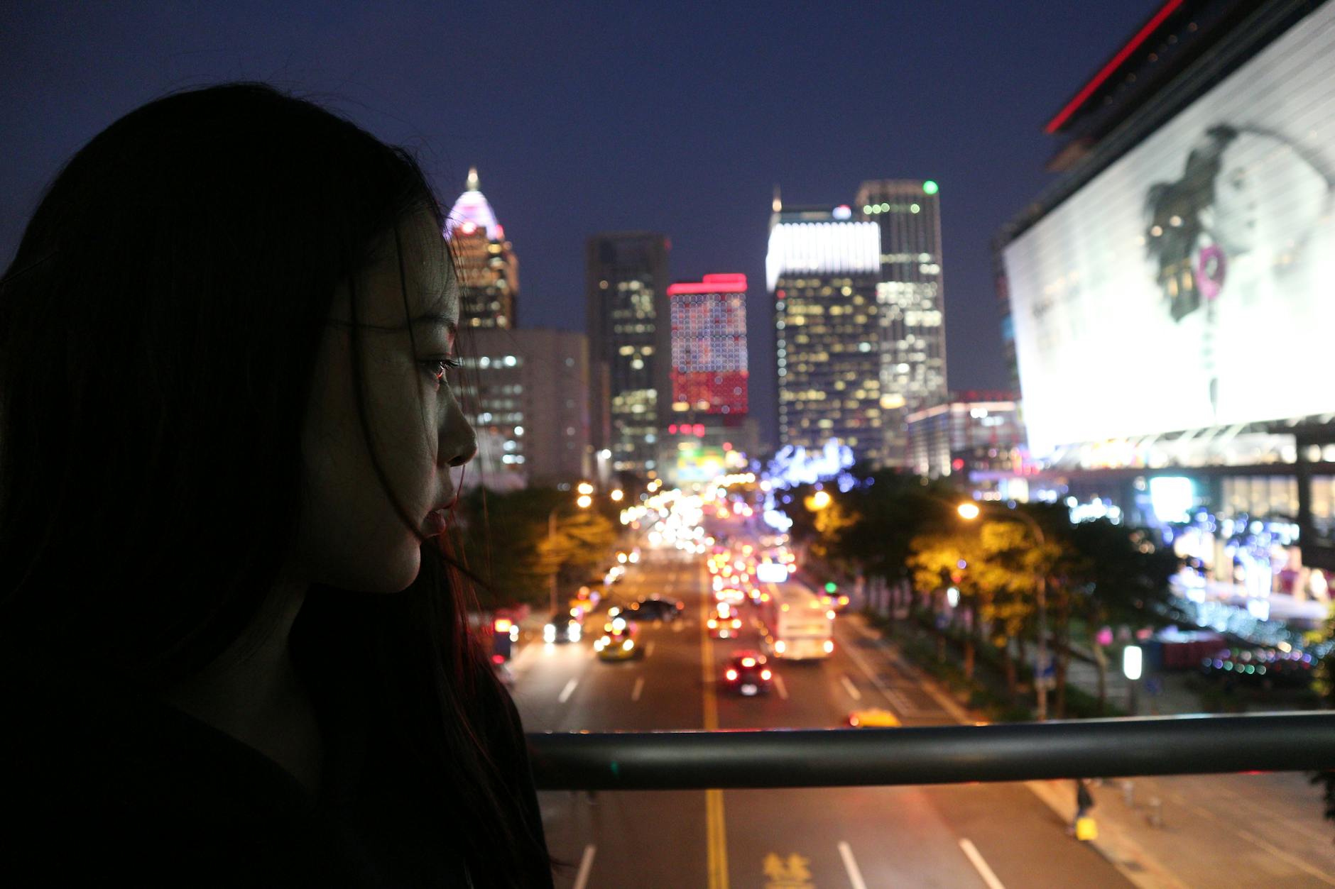 Estresse, poluição e trânsito: Como a vida nas grandes cidades prejudica a saúde mental