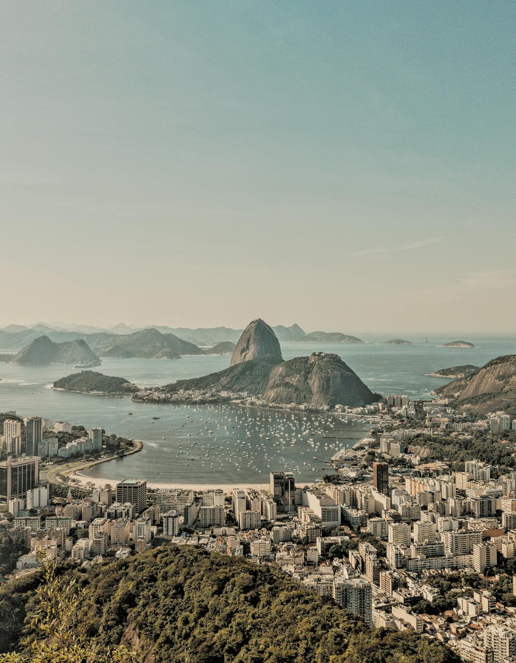 Rio de Janeiro terá rotas turísticas literárias da Embratur